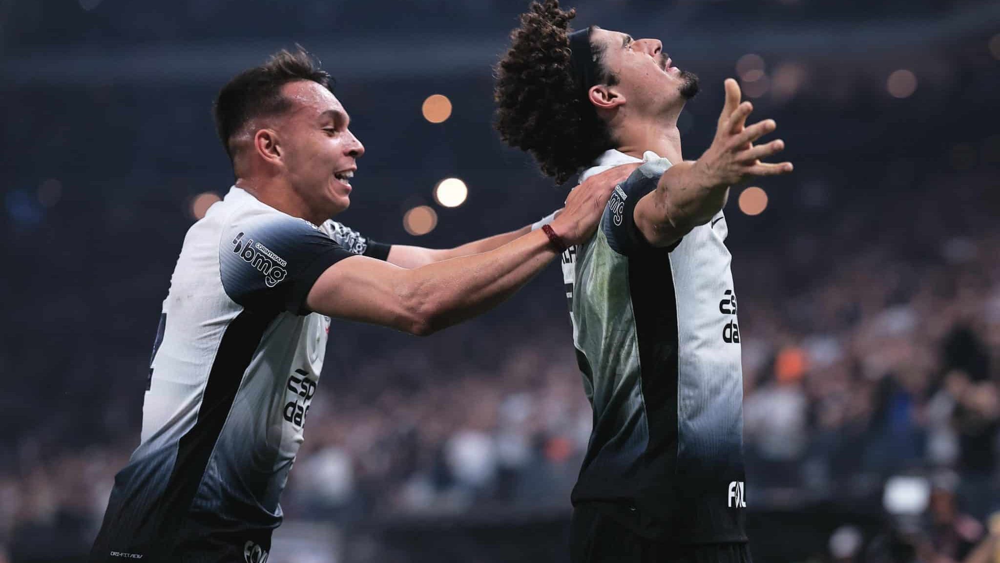 Memphis Depay conhece ess&ecirc;ncia do Corinthians em classifica&ccedil;&atilde;o na Copa do Brasil