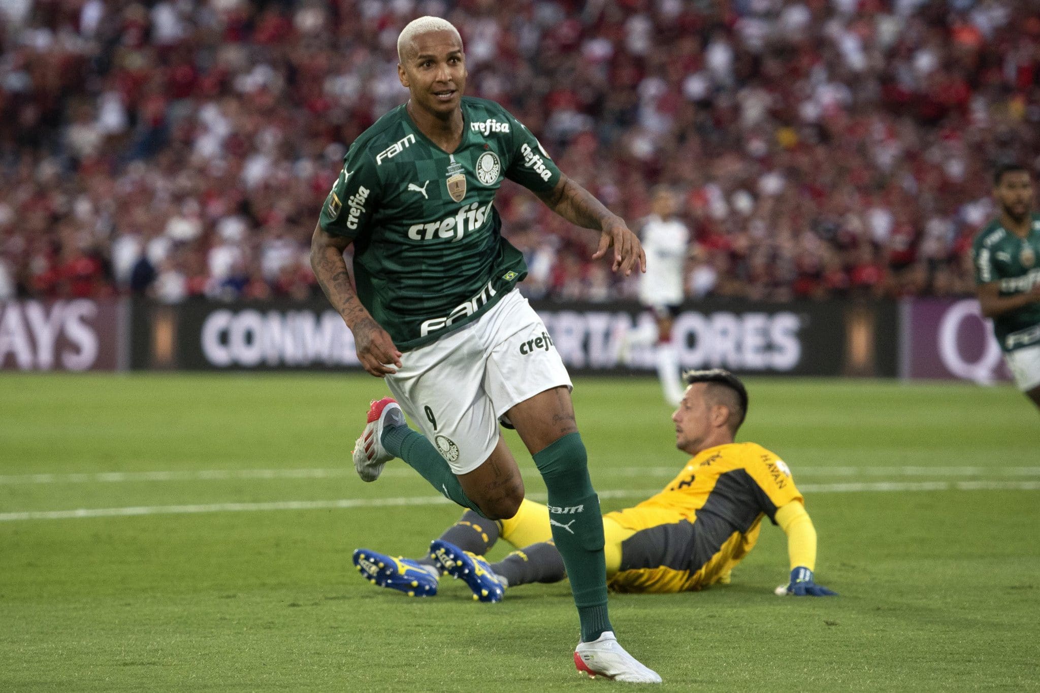 Deyverson ap&oacute;s seu hist&oacute;rico gol contra o Flamengo, na final da Libertadores de 2021 