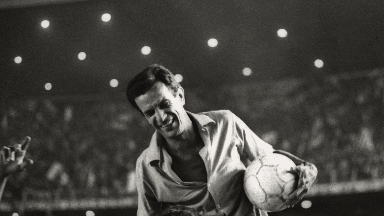 Como Tel&ecirc; Santana assistiria a Atl&eacute;tico-MG x Fluminense na Libertadores