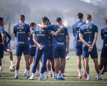 Ap&oacute;s atraso, Santos come&ccedil;a a regularizar sal&aacute;rios de jogadores e funcion&aacute;rios