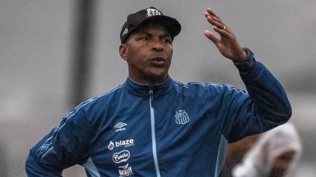 Por que o Santos demitiu Orlando Ribeiro, t&eacute;cnico do sub-20 e sub-23?