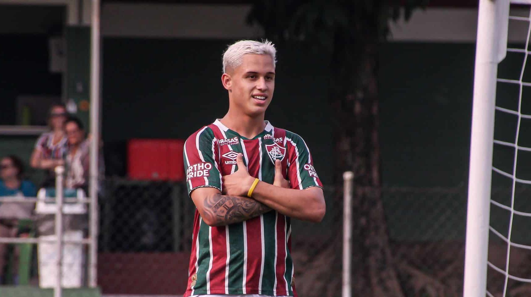 Arthur voltou ao sub-20 e se tornou protagonista do Fluminense - Foto: Leonardo Brasil/Fluminense FC