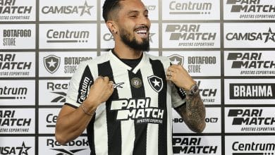 Como Alex Telles virou a contrata&ccedil;&atilde;o mais r&aacute;pida da SAF do Botafogo