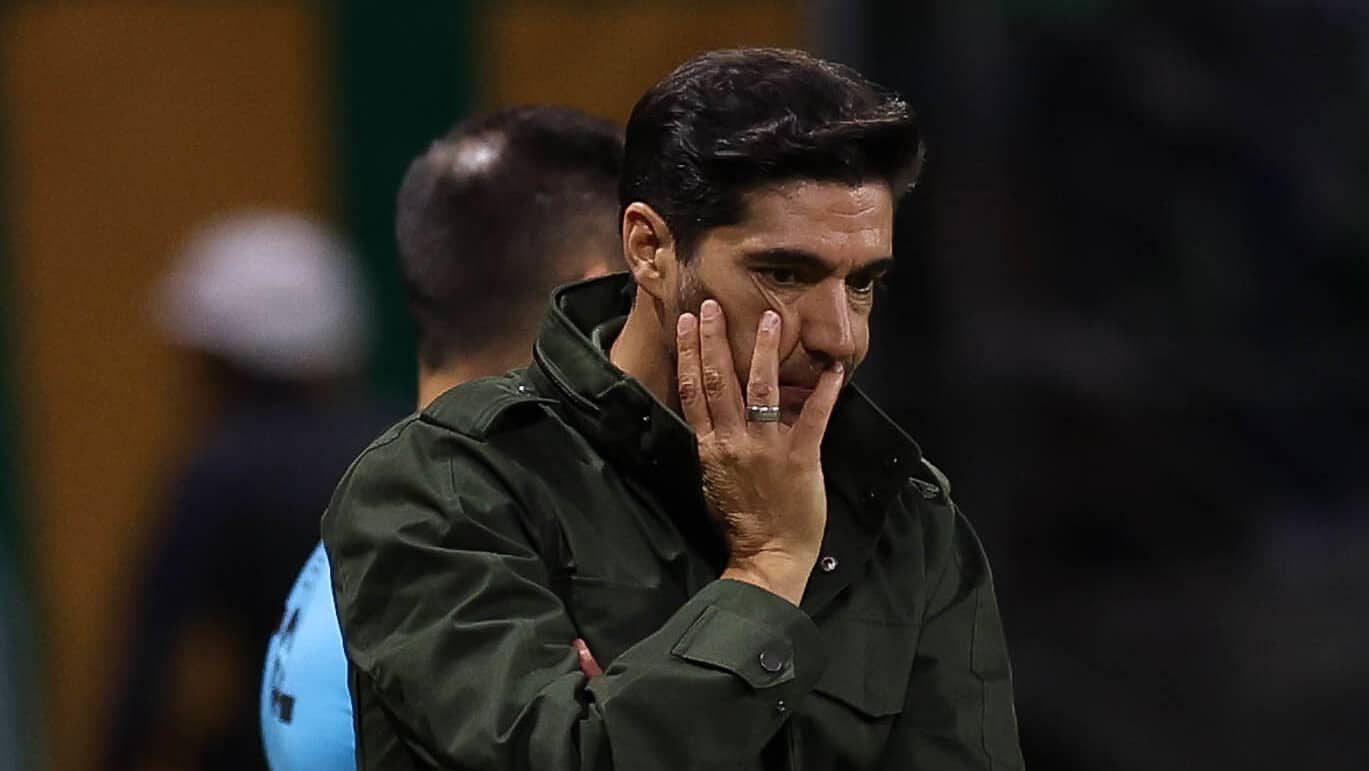 Aposta errada deixar&aacute; Palmeiras como piv&ocirc; de pol&ecirc;micas e protagonista em derrocada