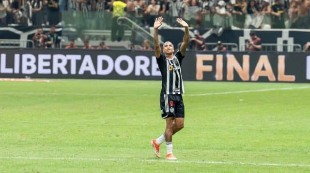 Quem diria que a Copa Libertadores sentia falta de Deyverson, seu her&oacute;i prov&aacute;vel