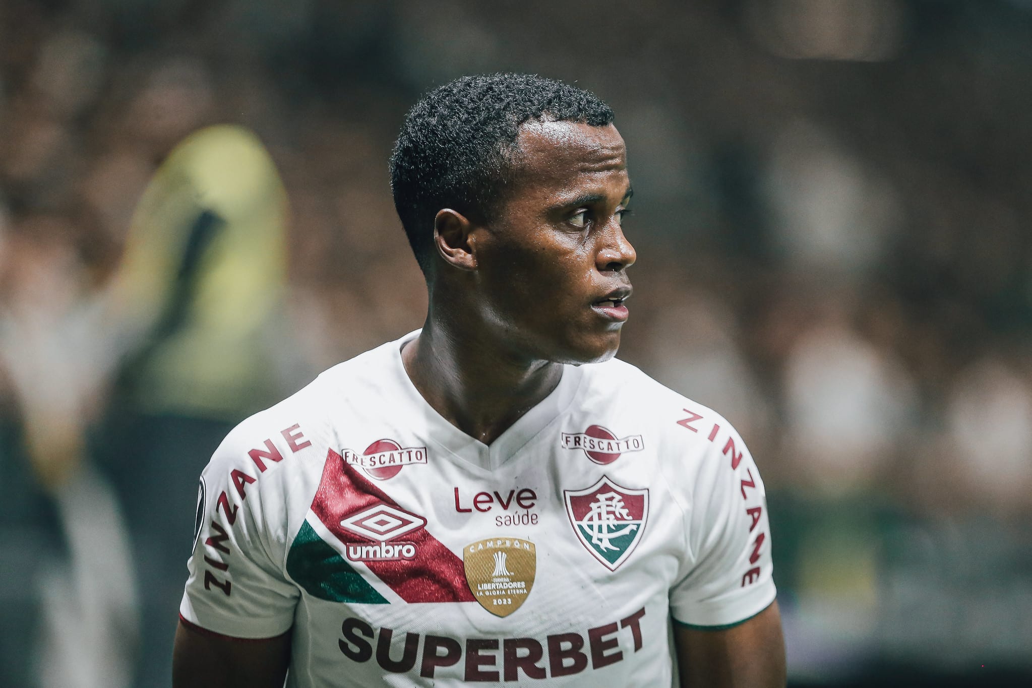 Mano admitiu erros na queda do Fluminense na Libertadores, mas culpa n&atilde;o foi s&oacute; dele