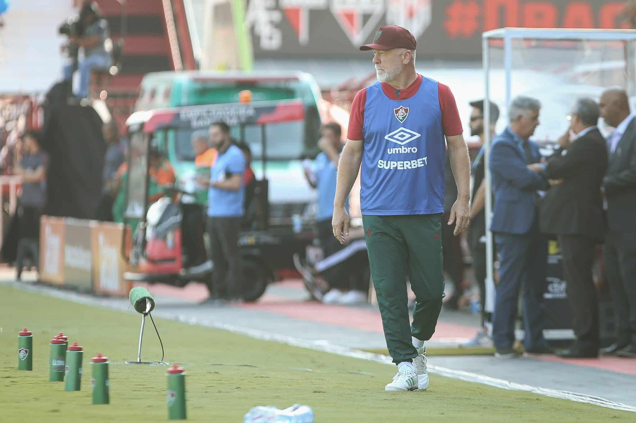 Foto: (Marcelo Gon&ccedil;alves/Fluminense F.C.) - Mano Menezes, t&eacute;cnico do Fluminense
