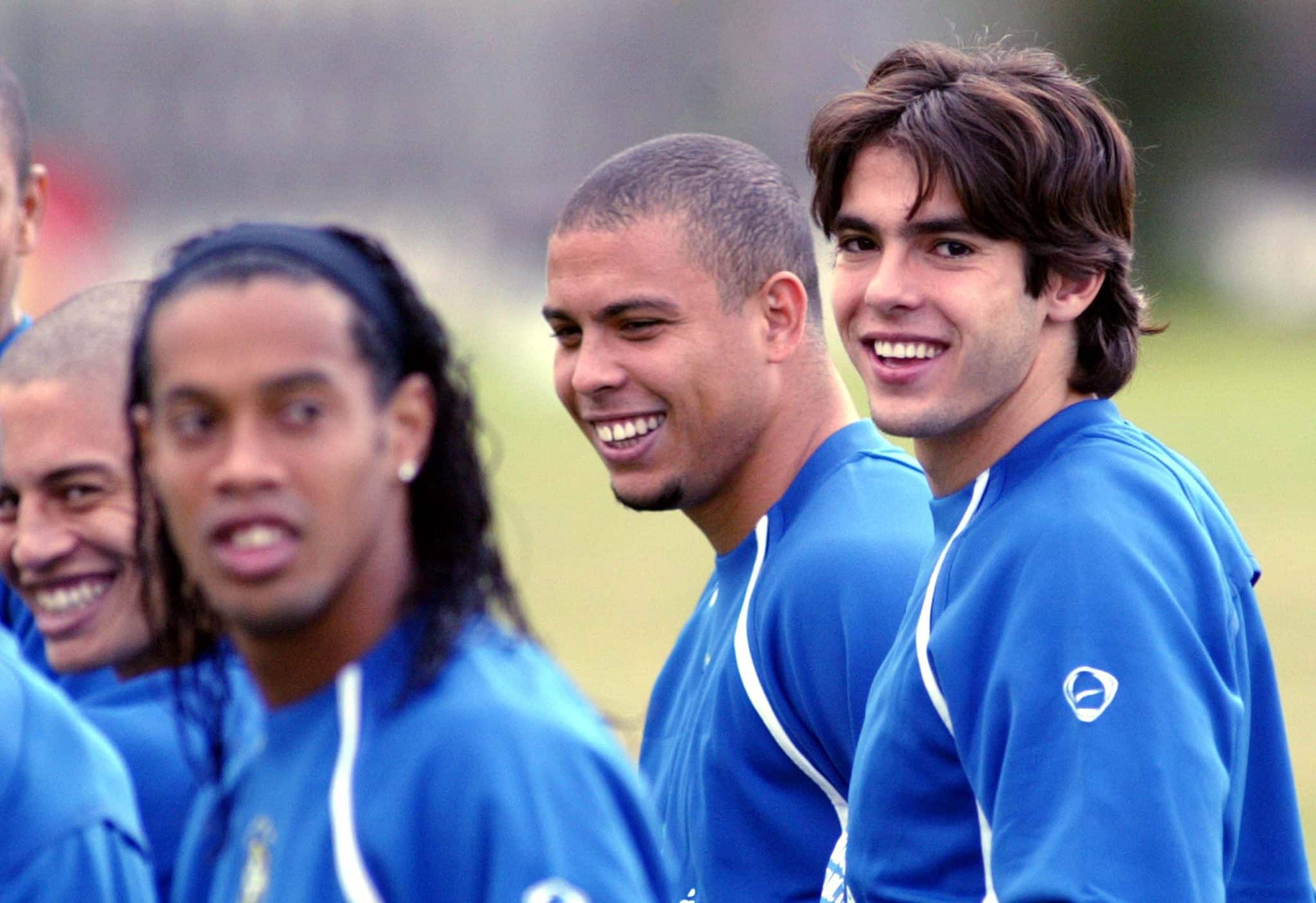 Kak&aacute; e Ronaldo estiveram no &uacute;ltimo jogo da sele&ccedil;&atilde;o em Curitiba, em 2003. Foto: Icon Sport