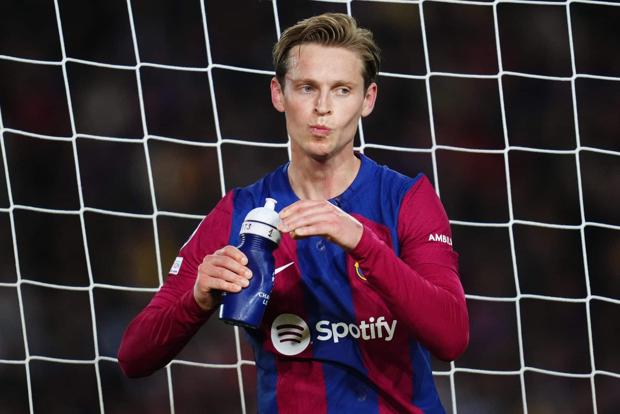 Frenkie De Jong &eacute; o maior sal&aacute;rio do Barcelona Foto: (Icon Sport)