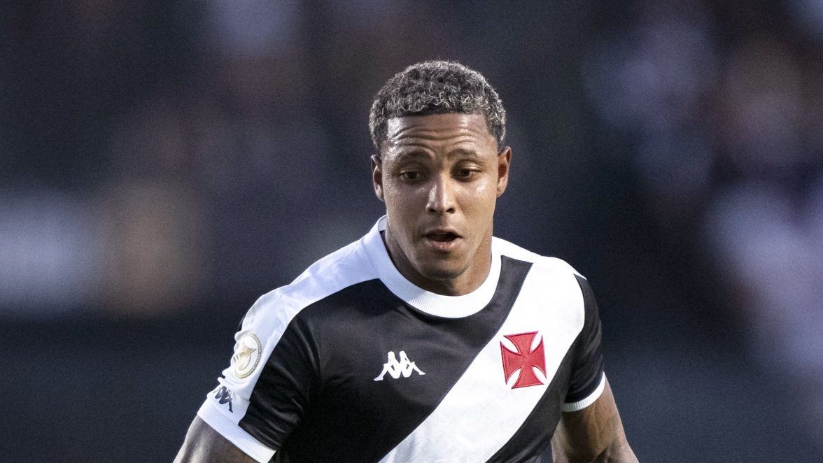 Terceiro caso de rompimento no joelho em 2024 deixa o Vasco com lacuna no time titular
