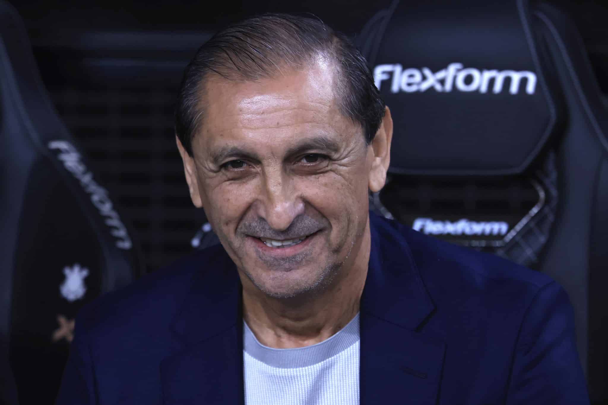 Ram&oacute;n barra novatos e d&aacute; sua cara ao Corinthians ap&oacute;s a janela de transfer&ecirc;ncias