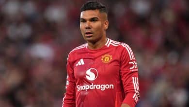 Torcida do Manchester United alega &lsquo;persegui&ccedil;&atilde;o&rsquo; contra Casemiro em derrota para o Brighton