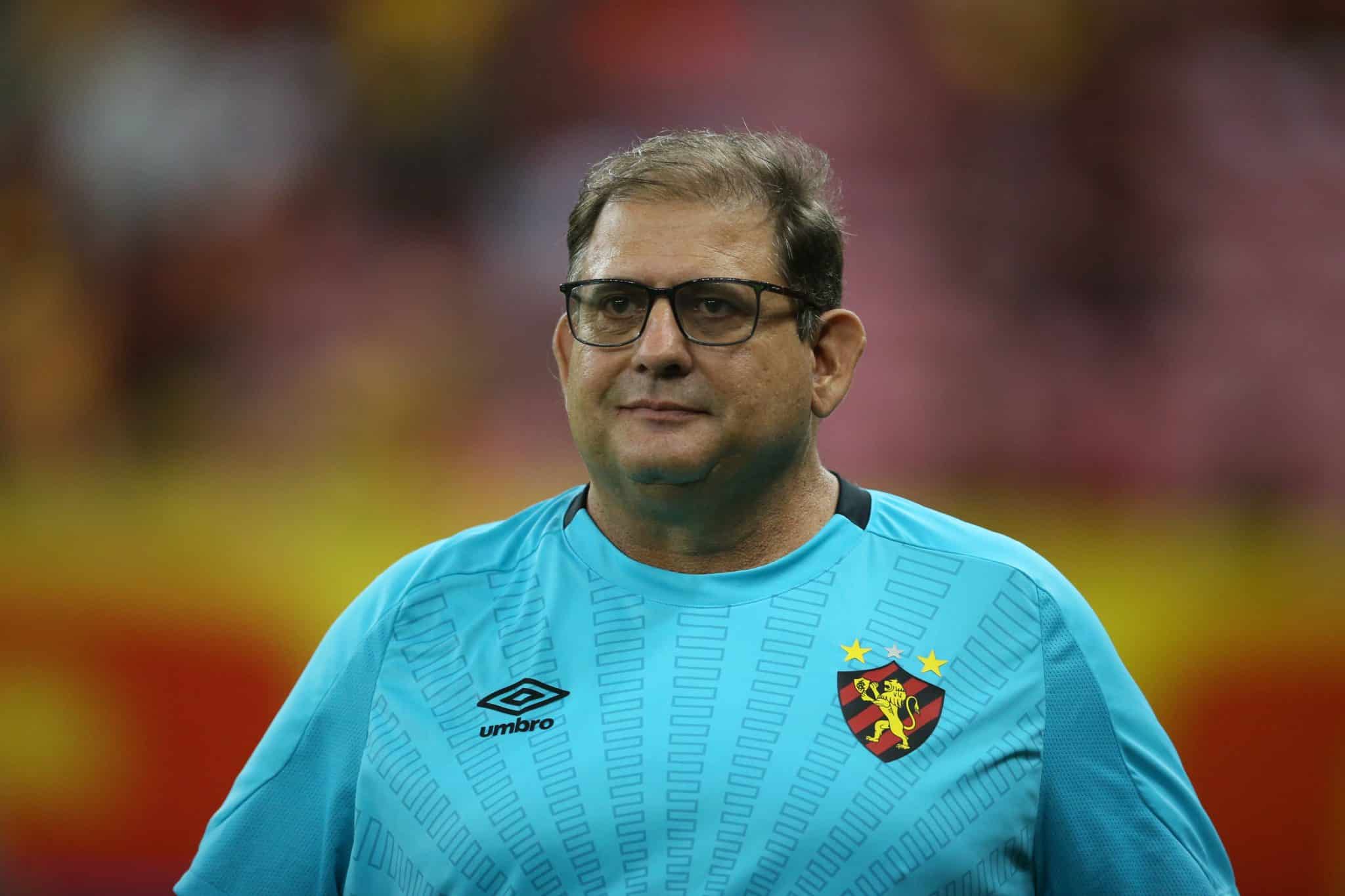 Guto Ferreira comandou o Sport em apenas 5 jogos da S&eacute;rie B, com 3 derrotas, 1 empate e uma vit&oacute;ria. Foto: Icon Sport