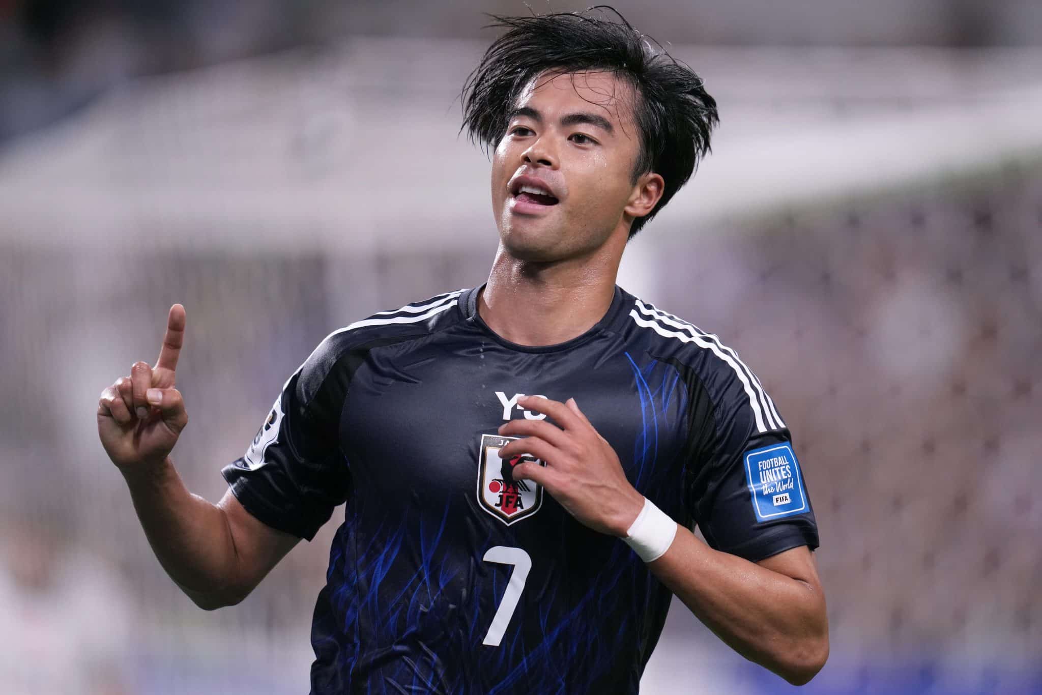 Com brasileiros em campo, Jap&atilde;o vence China com a maior goleada da hist&oacute;ria do confronto