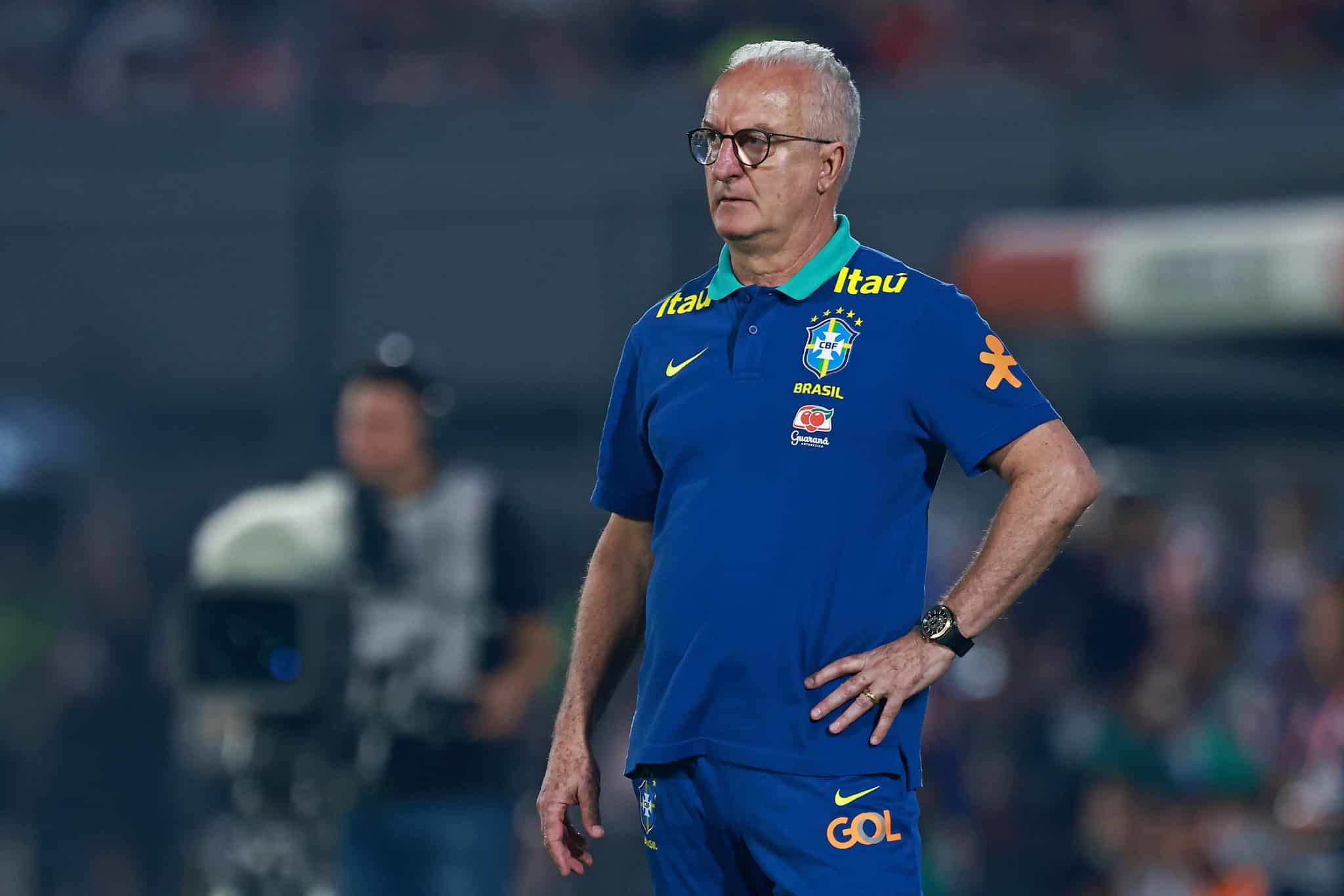 Dorival inicia Data Fifa com press&atilde;o maior do que nunca para fazer Sele&ccedil;&atilde;o convencer