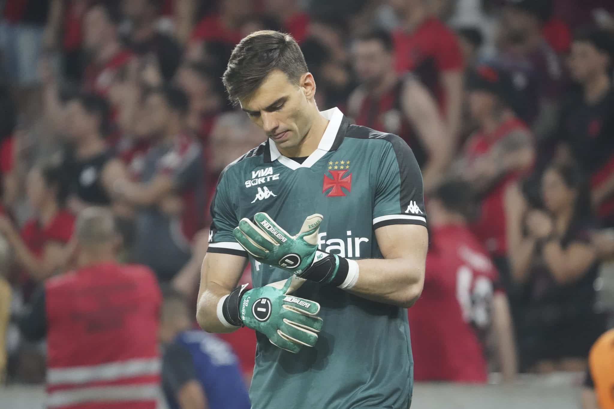 &lsquo;Ningu&eacute;m est&aacute; acostumado a sofrer mais que n&oacute;s&rsquo;: o discurso por tr&aacute;s da supera&ccedil;&atilde;o do Vasco na Copa do Brasil