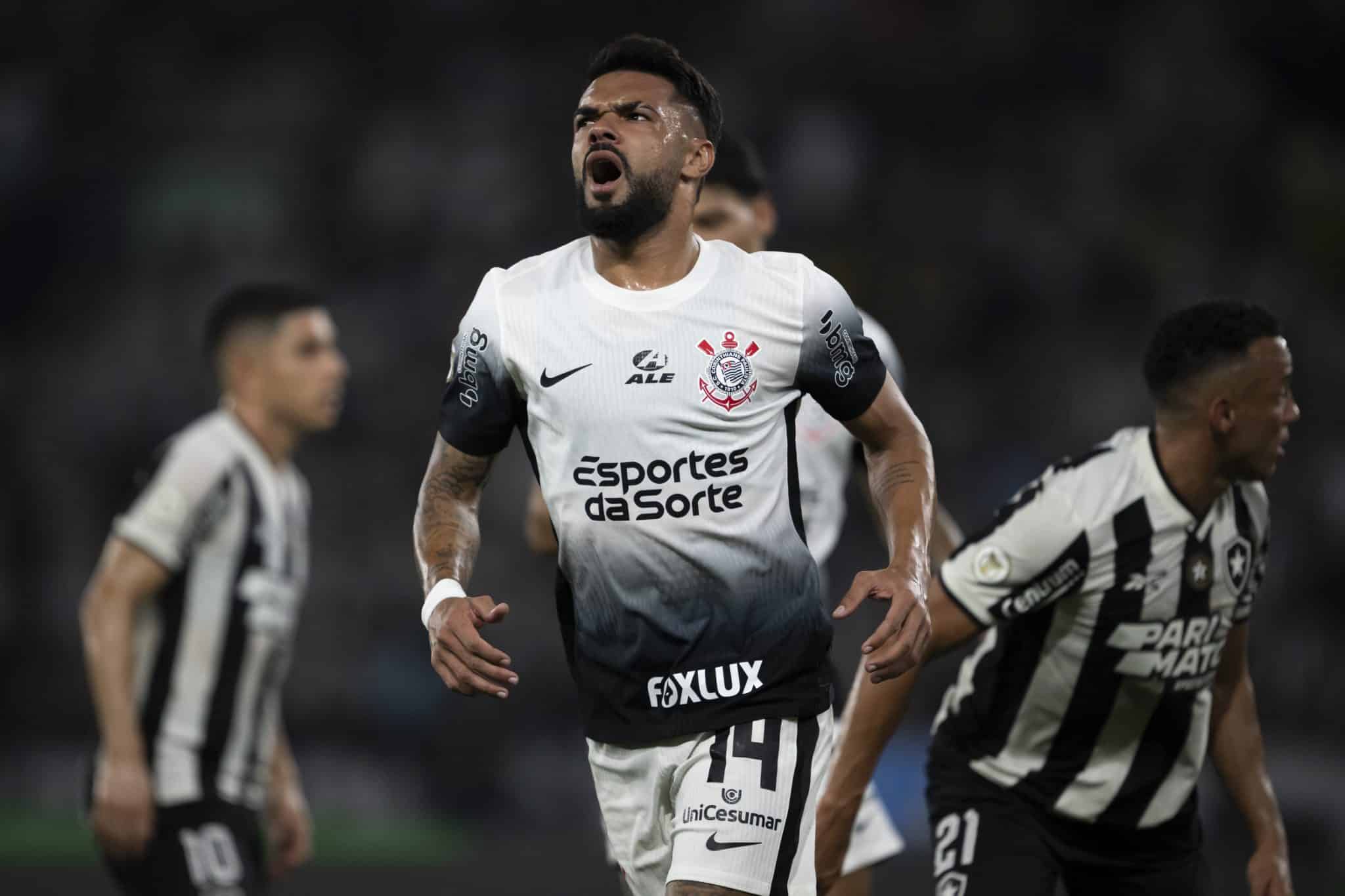 M&aacute;s atua&ccedil;&otilde;es e chegada de refor&ccedil;os comprometem condi&ccedil;&atilde;o de Raniele no Corinthians