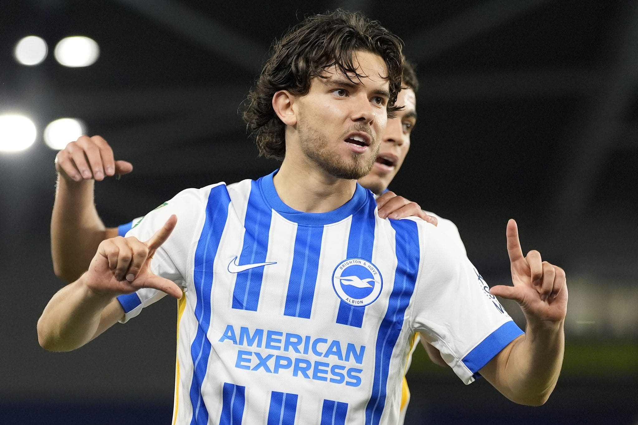 Falha de queridinho de Dorival na Sele&ccedil;&atilde;o termina em elimina&ccedil;&atilde;o do Wolverhampton