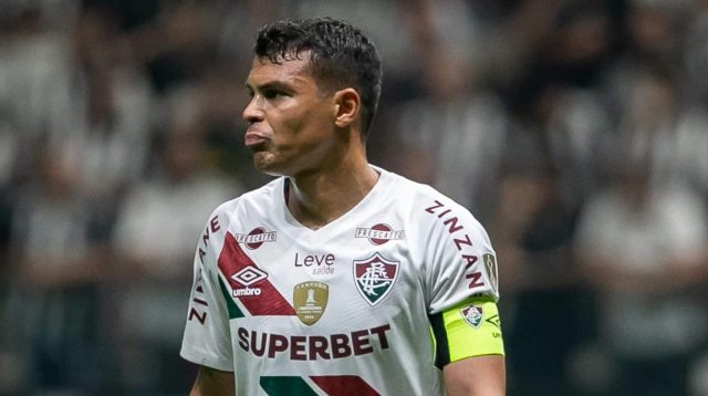 Thiago Silva n&atilde;o se recupera e desfalca Fluminense contra o Flamengo
