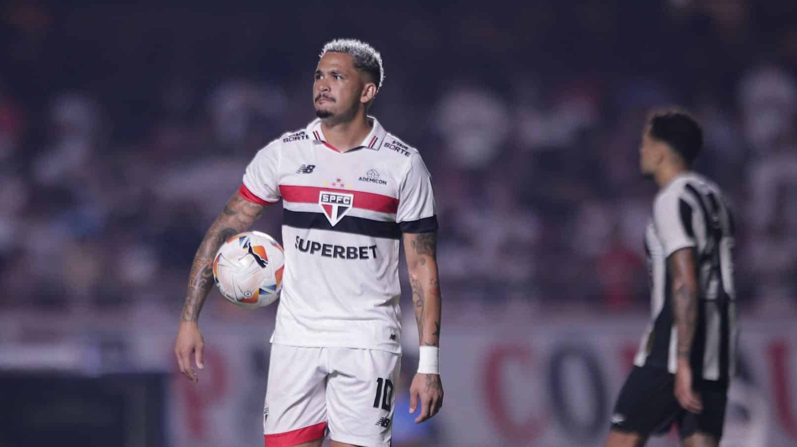 Luciano fica no S&atilde;o Paulo em 2025? O que sabemos sobre futuro do camisa 10