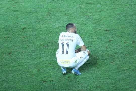 P&ecirc;nalti e trave fazem esperan&ccedil;a de gols repetir momento de seca no Santos
