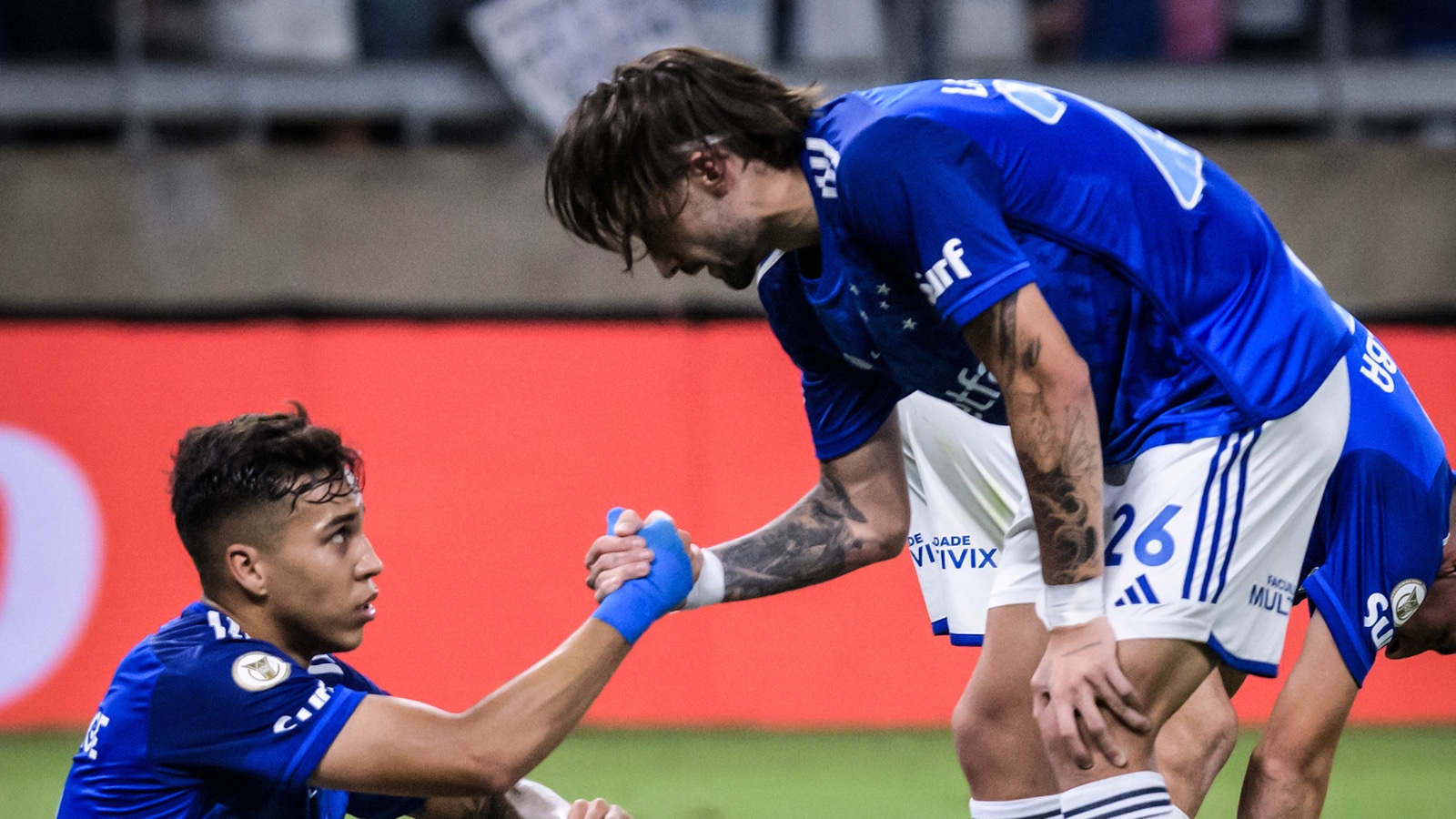 Auxiliar de Diniz explica aus&ecirc;ncia da base e projeta refor&ccedil;os no ataque do Cruzeiro