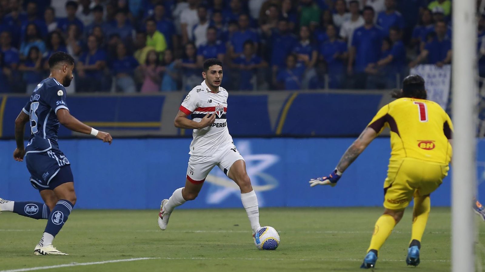 Saiba quantas vezes o Cruzeiro venceu o S&atilde;o Paulo no Brasileir&atilde;o de pontos corridos