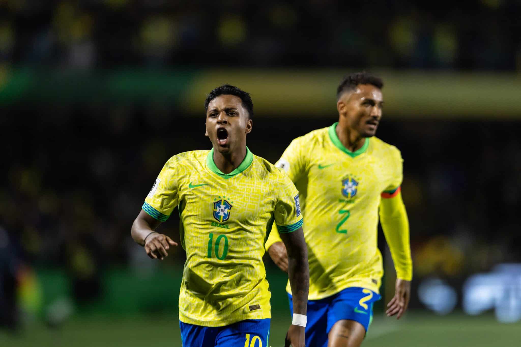 Rodrygo revela admira&ccedil;&atilde;o por Neymar e contato constante com craque do Al-Hilal