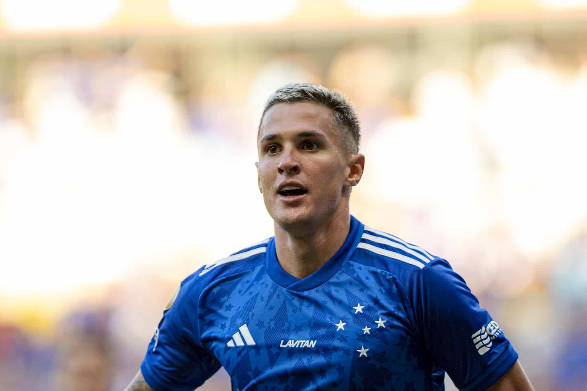 Substituto de Matheus Pereira, Mateus Vital &eacute; um dos jogadores mais contestados no elenco do Cruzeiro