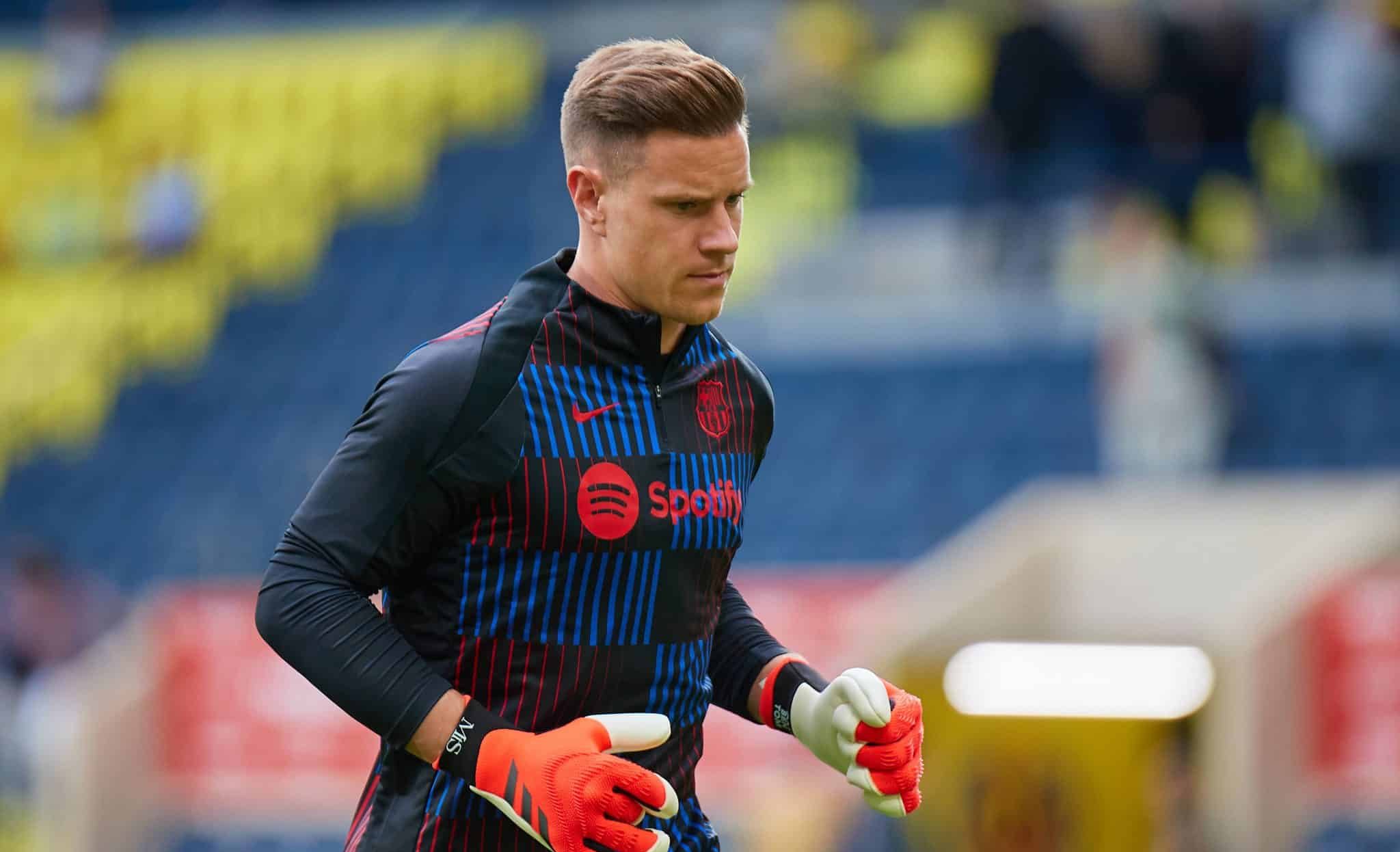 Barcelona procura por goleiro experiente para substituir Ter Stegen, lesionado