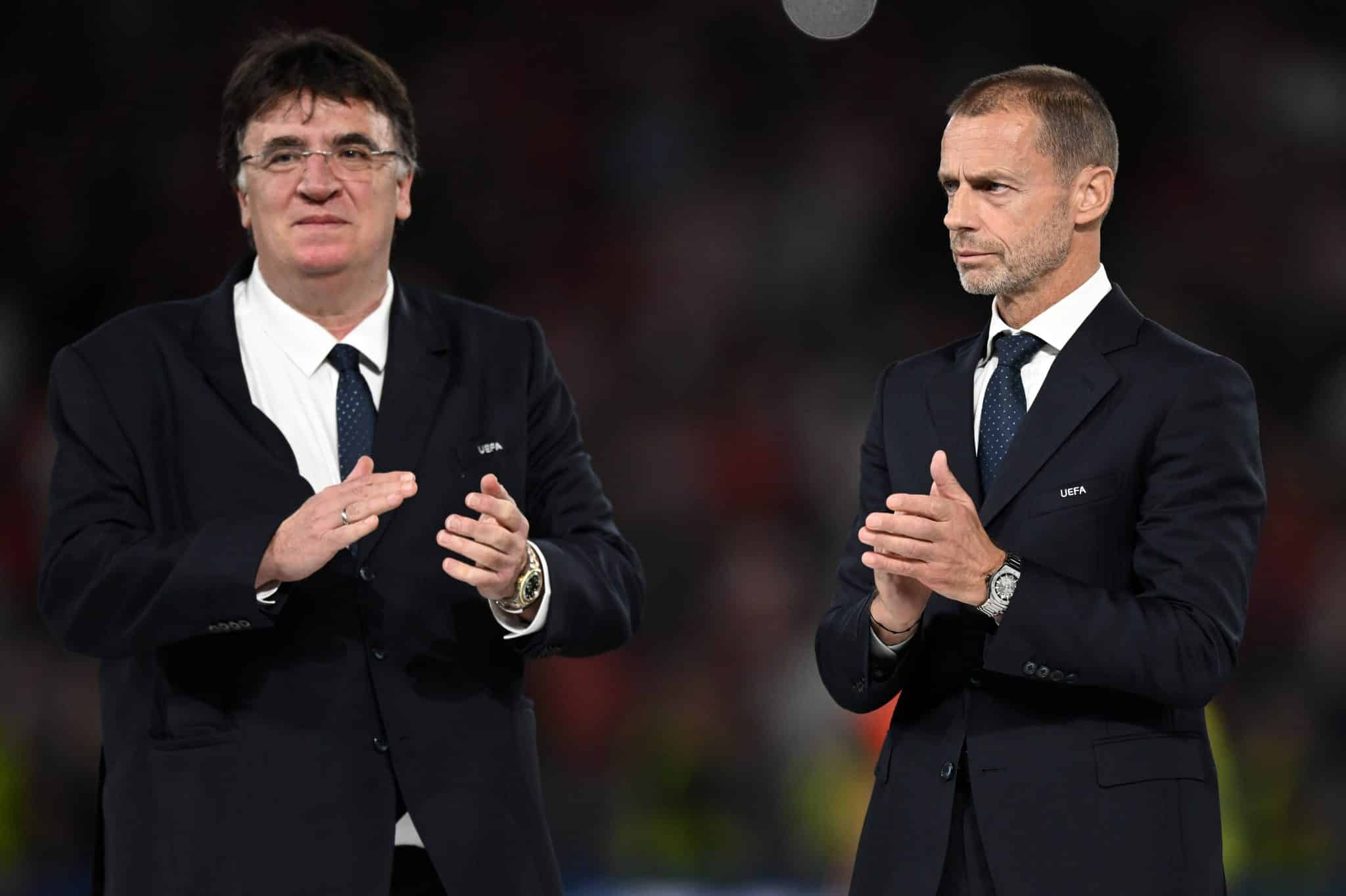 Theodore Theodoridis, secret&aacute;rio geral da Uefa, Aleksandar Ceferin, presidente da entidade