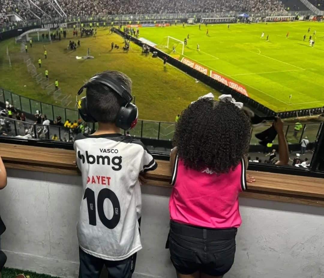 Vasconha disponibiliza abafadores para crian&ccedil;as autistas (Foto: Divulga&ccedil;&atilde;o/Autistas da Colina)