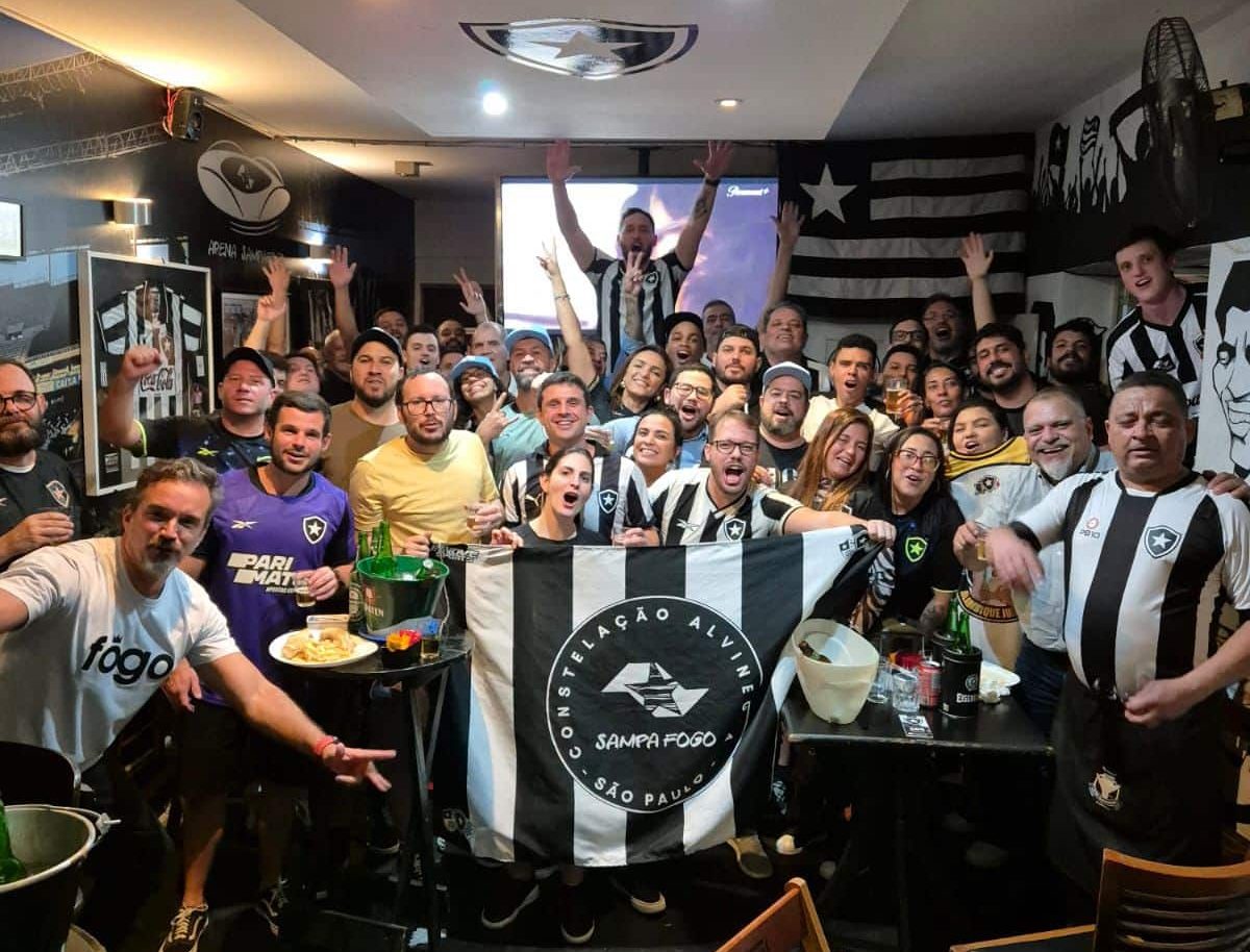 Bar da Sampafogo recebe de 100 a 200 torcedores por jogo do Botafogo 