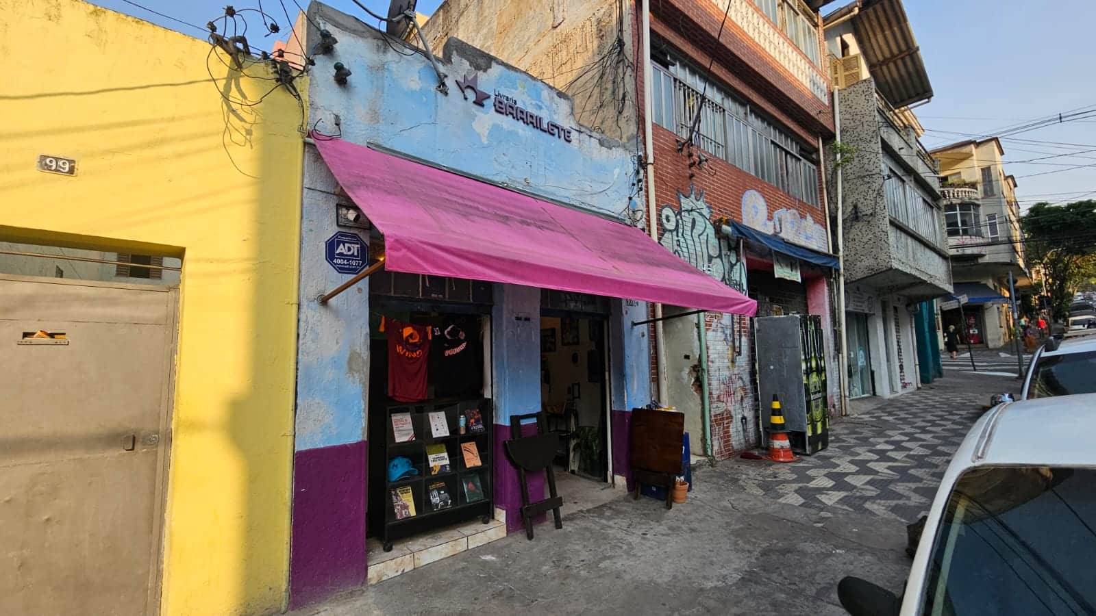 Livraria Barrilete fica localizada no Bixiga, em São Paulo