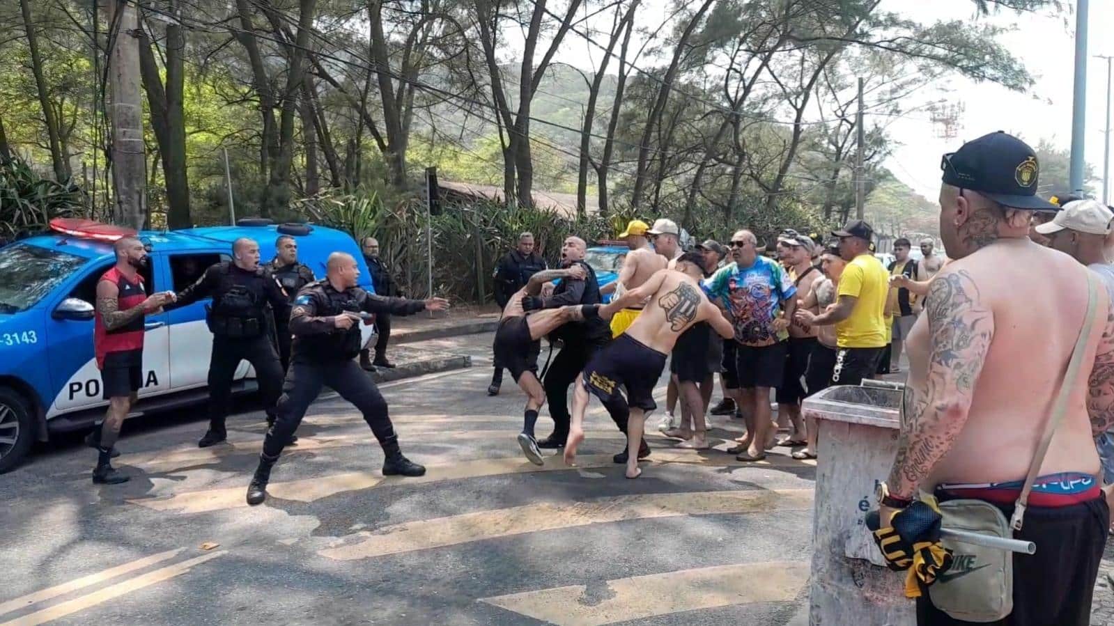 Flamengo monta esquema de seguran&ccedil;a em Montevid&eacute;u, e Pe&ntilde;arol toma atitude dr&aacute;stica