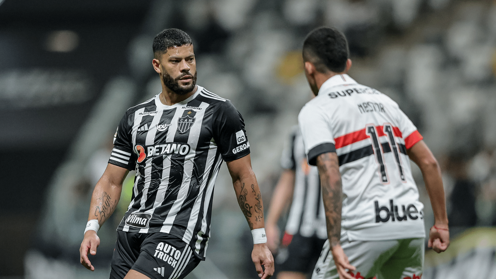 Hulk, do Atl&eacute;tico, e Nestor, do S&atilde;o Paulo