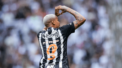 A atitude da esposa que fez Deyverson dar a volta por cima no Atl&eacute;tico-MG