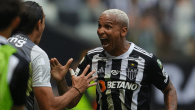 De vil&atilde;o a her&oacute;i: Deyverson desencanta e protagoniza vit&oacute;ria do Atl&eacute;tico-MG