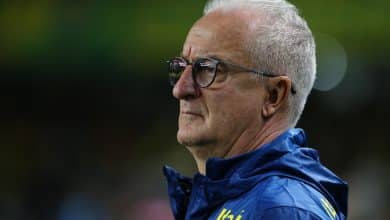 Brasil ouve &lsquo;ol&eacute;&rsquo; e aumenta lista de vexames nas Eliminat&oacute;rias com derrota para Paraguai