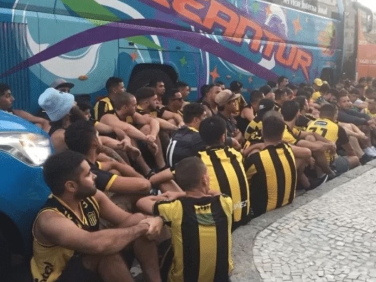 Uruguaios detidos antes de Flamengo x Pe&ntilde;arol