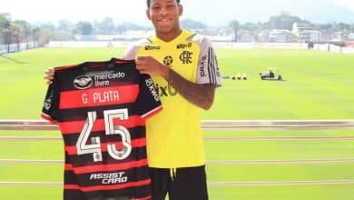 Rec&eacute;m-chegado, Gonzalo Plata j&aacute; sabe quem s&atilde;o as vozes ativas no vesti&aacute;rio do Flamengo