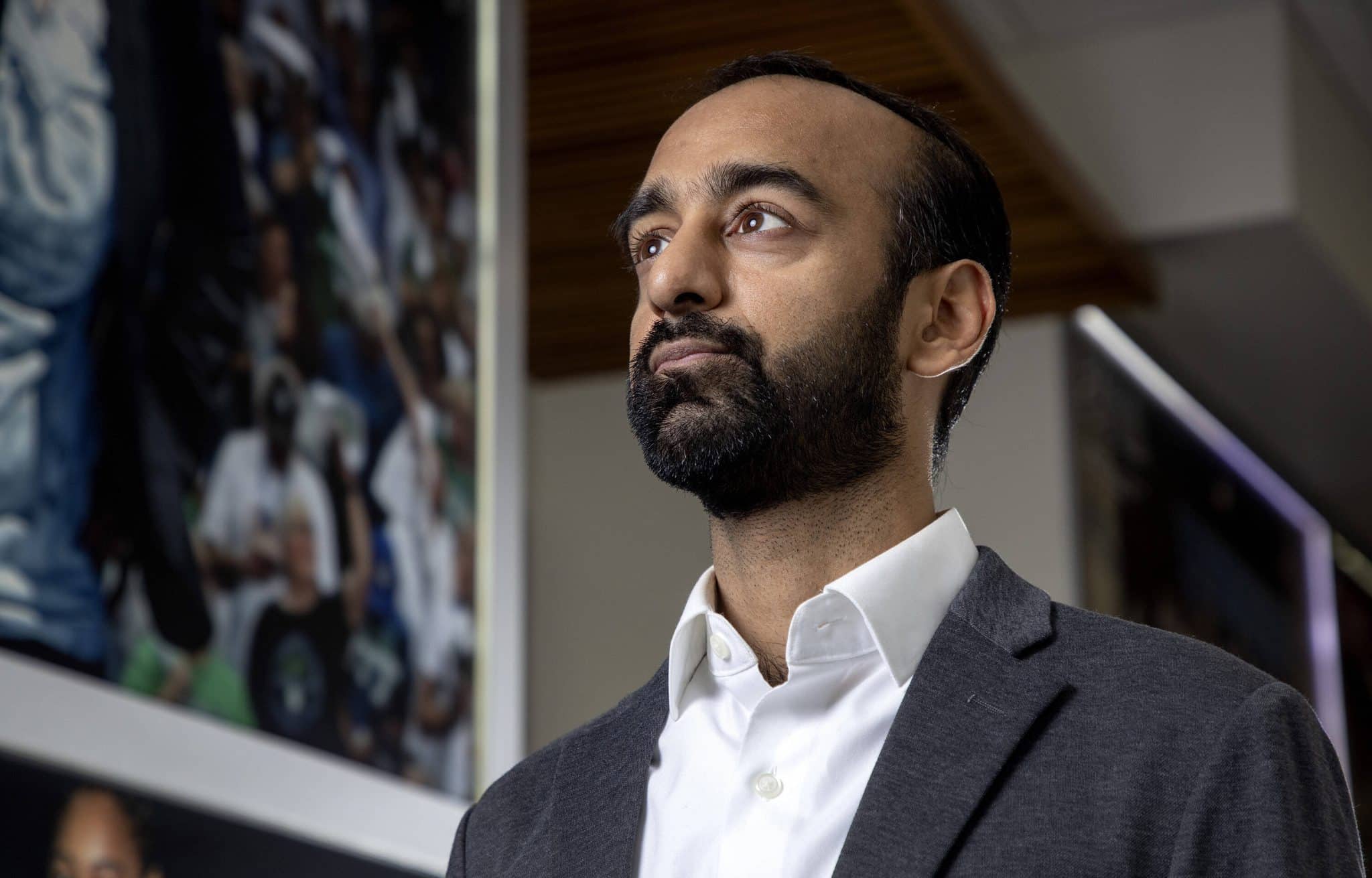 Quem &eacute; a mente brilhante da NBA que o Chelsea contratou para o futebol