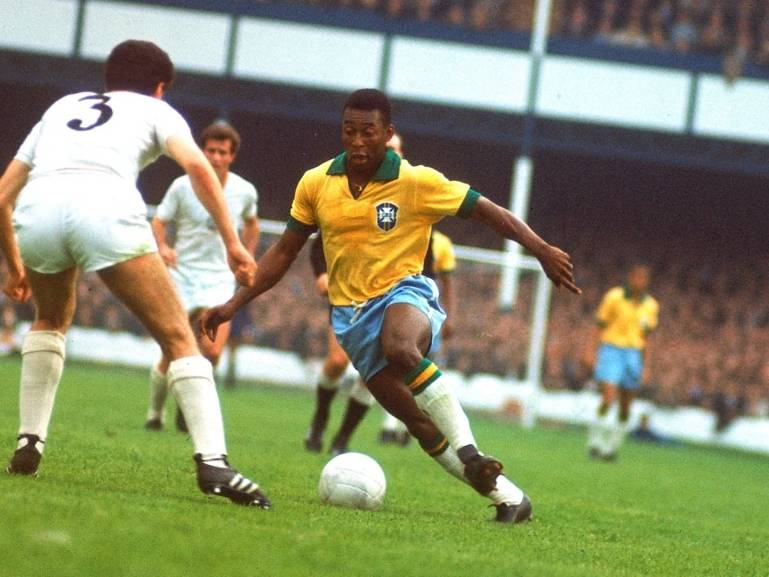 Pel&eacute; em a&ccedil;&atilde;o pela Sele&ccedil;&atilde;o Brasileira 