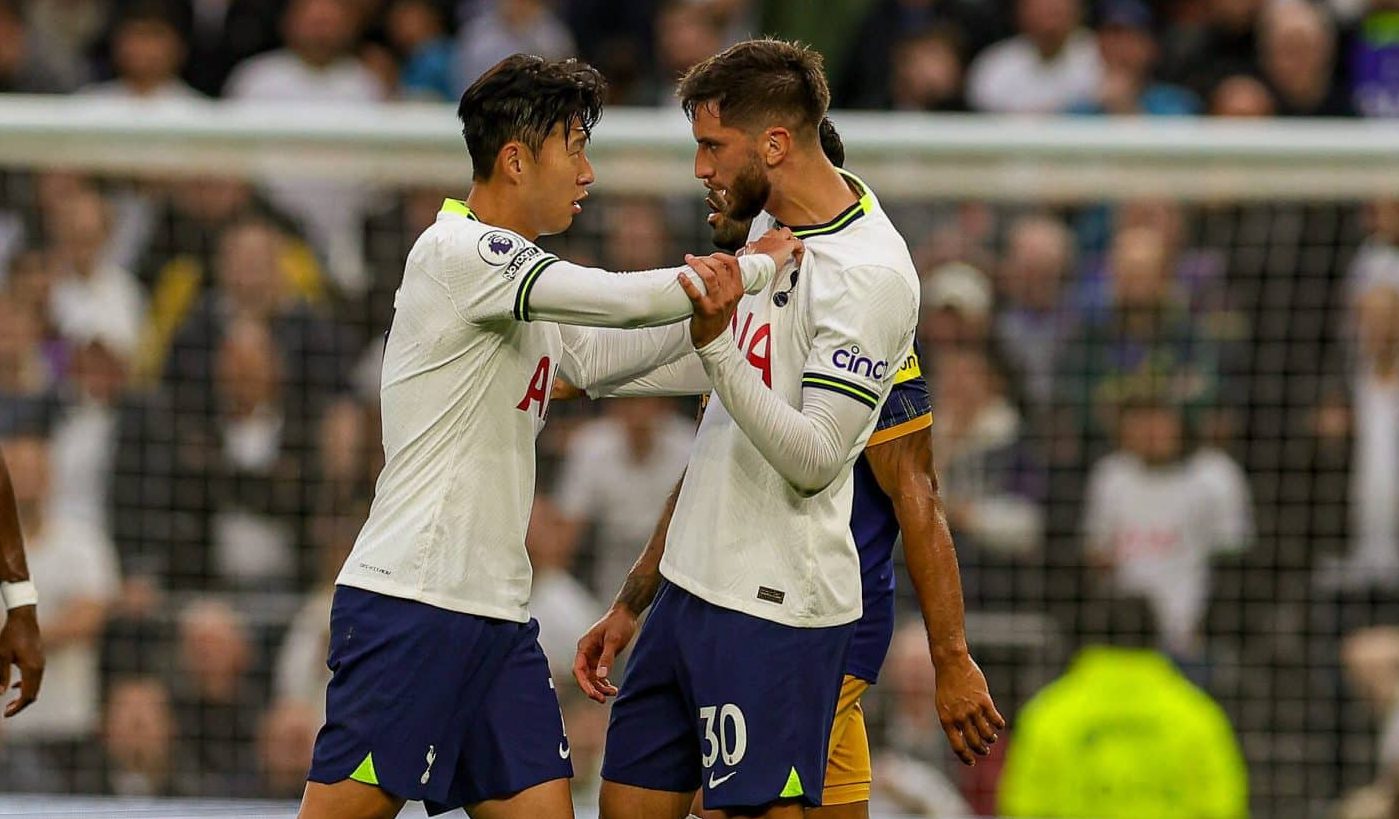 Bentancur pode sofrer gancho pesado no Tottenham ap&oacute;s xenofobia com colega de equipe