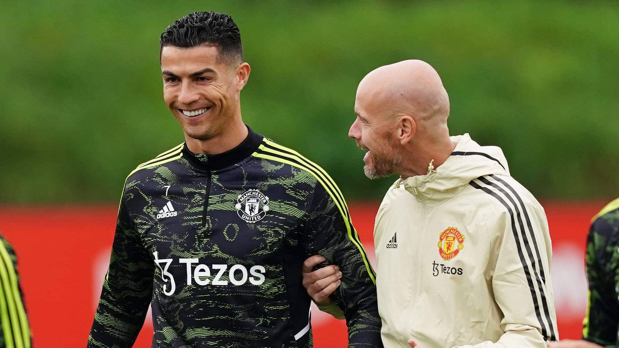 Ten Hag ironiza cr&iacute;ticas de Cristiano Ronaldo: &lsquo;Est&aacute; longe de Manchester&rsquo;