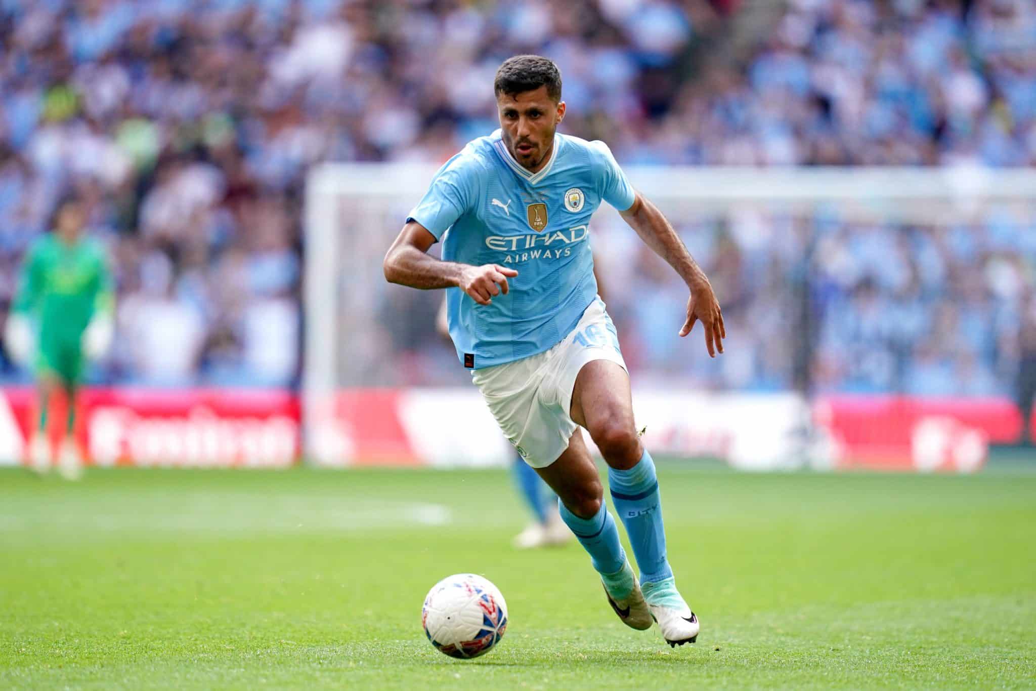 Rodri em a&ccedil;&atilde;o pelo Manchester City 