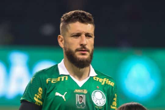 Palmeiras tem Z&eacute; Rafael livre contra o Vasco, mas volante ser&aacute; julgado novamente