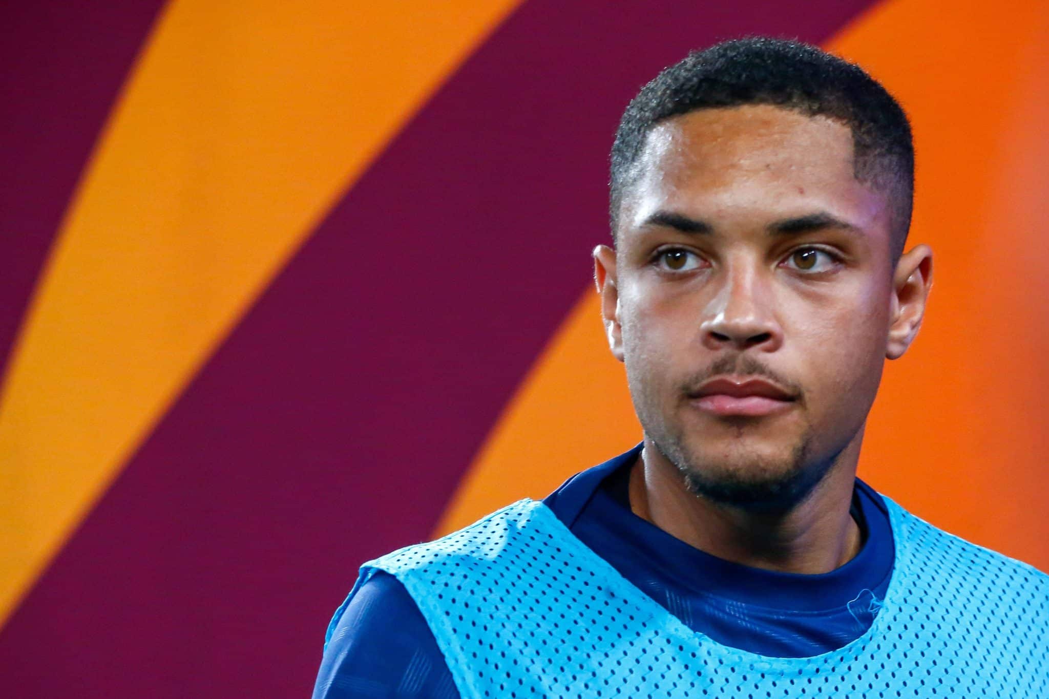 &lsquo;Pensei que seria diferente&rsquo;: O desabafo de Vitor Roque sobre a sa&iacute;da do Barcelona