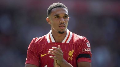 Indecis&atilde;o de Arnold faz Liverpool preparar oferta de R$ 255 milh&otilde;es por lateral holand&ecirc;s