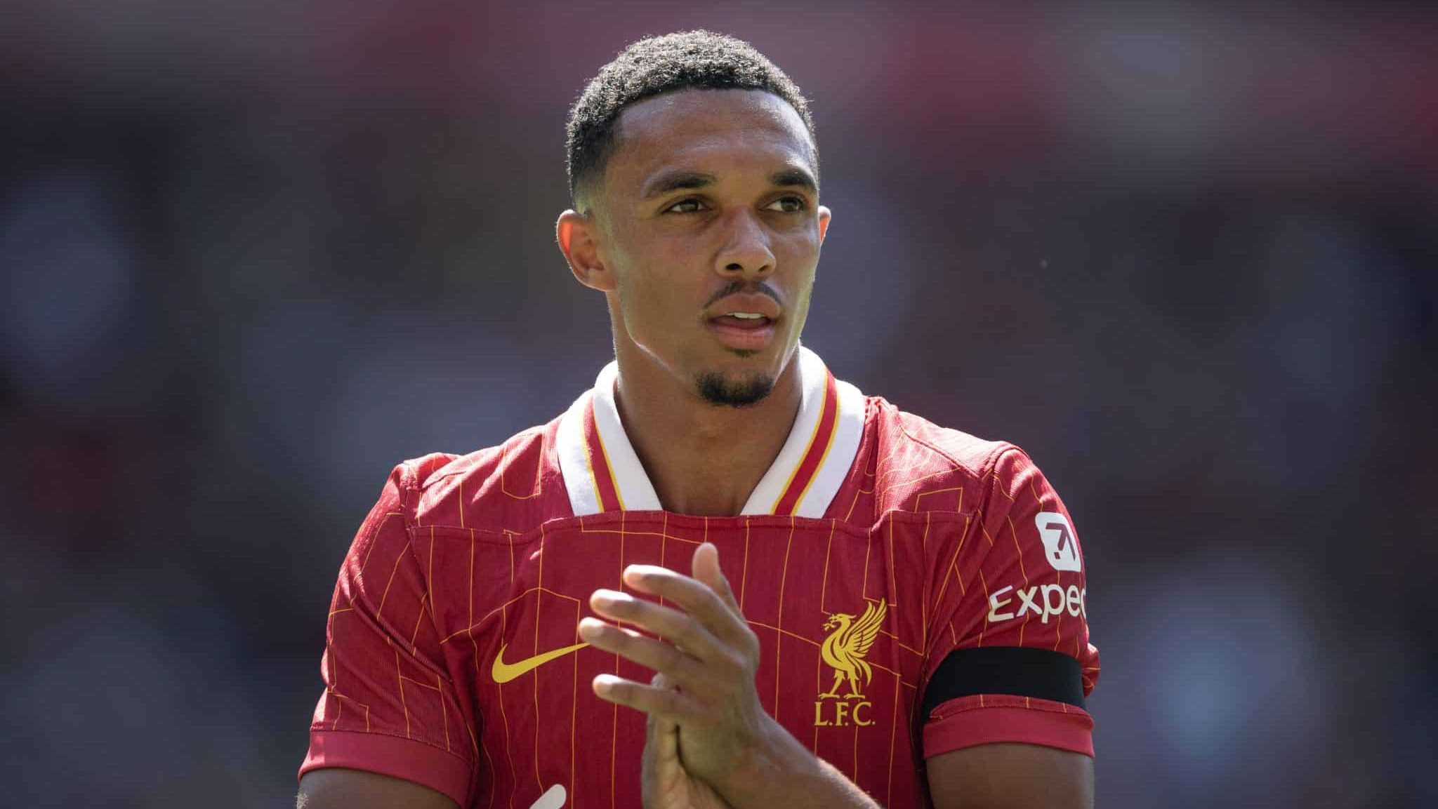 Indecis&atilde;o de Arnold faz Liverpool preparar oferta de R$ 255 milh&otilde;es por lateral holand&ecirc;s